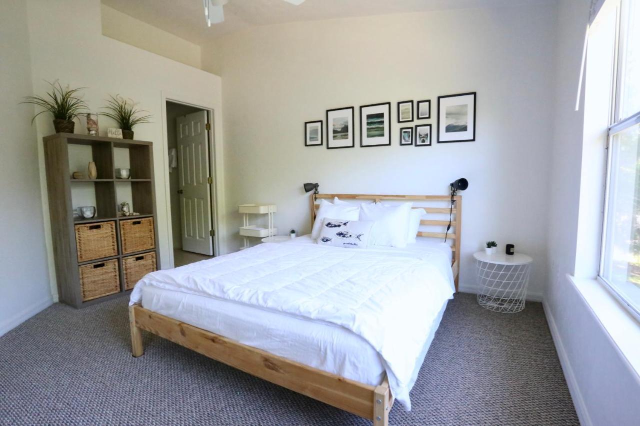 Oaks Modern & Comfy Condo In The Perfect Location Gainesville Esterno foto